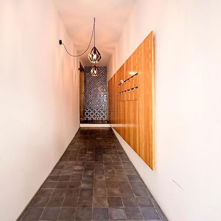 Lovelystay - Cativo Studio Downtown By Metro Station بورتو المظهر الخارجي الصورة