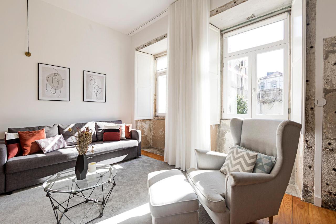 Lovelystay - Cativo Studio Downtown By Metro Station بورتو المظهر الخارجي الصورة