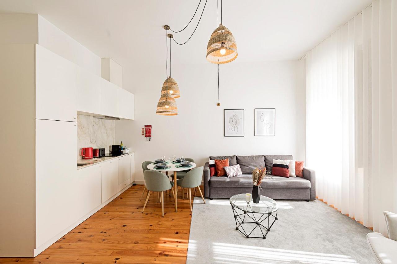 Lovelystay - Cativo Studio Downtown By Metro Station بورتو المظهر الخارجي الصورة